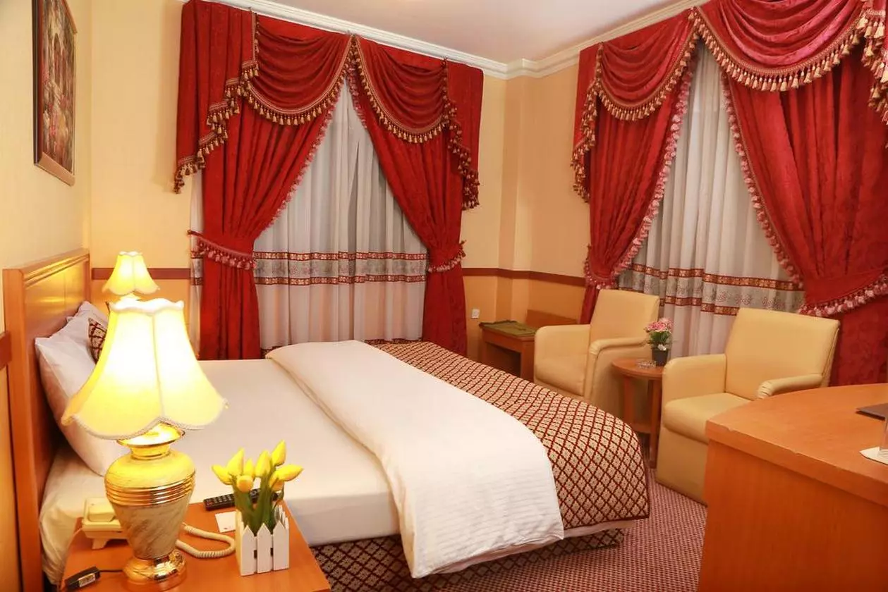 SADAFEDIT_SHABAVIZ (8).jpg